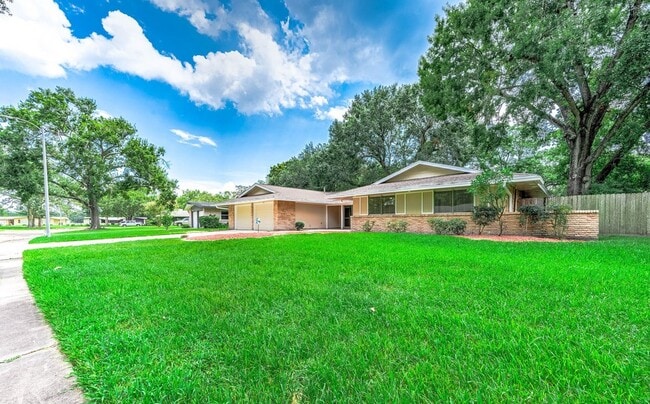 1610 Richvale Ln in Houston, TX - Building Photo - Building Photo