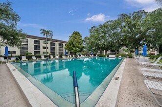 2583 Countryside Blvd in Clearwater, FL - Building Photo - Building Photo