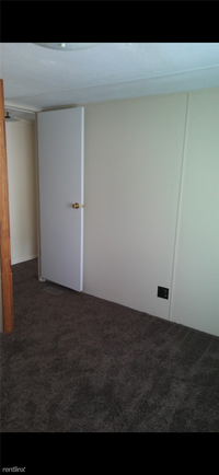 10364 Davison Rd photo'