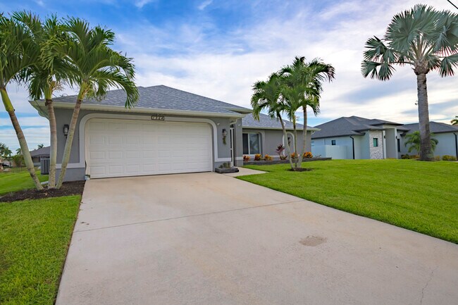 1304 SW 31st Terrace in Cape Coral, FL - Building Photo - Building Photo