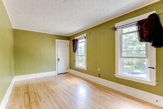 1654 Van Buren Ave in St. Paul, MN - Building Photo - Building Photo