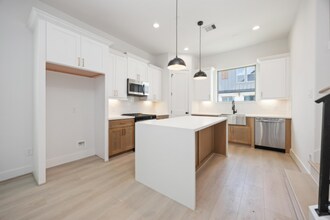 1941 Johanna Dr in Houston, TX - Building Photo - Building Photo