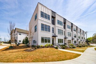 681 Soul Aly in Alpharetta, GA - Building Photo