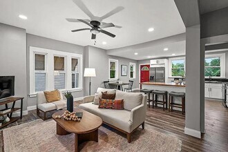 5811 Bramble Ave in Cincinnati, OH - Building Photo - Building Photo