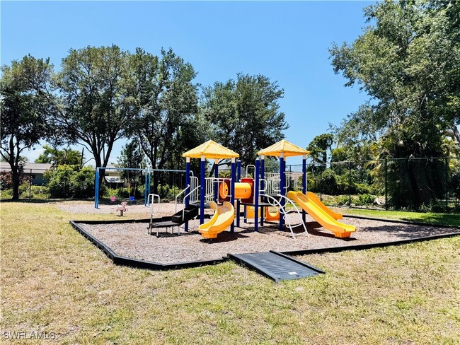 property at 17974 Oakmont Ridge Cir