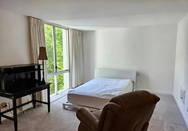 3602 W Estates Ln, Unit 312 in Rolling Hills Estates, CA - Building Photo
