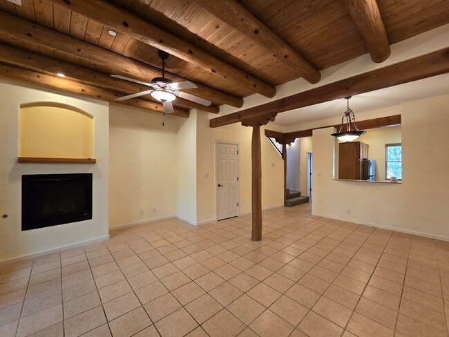property at 601 W San Mateo Rd