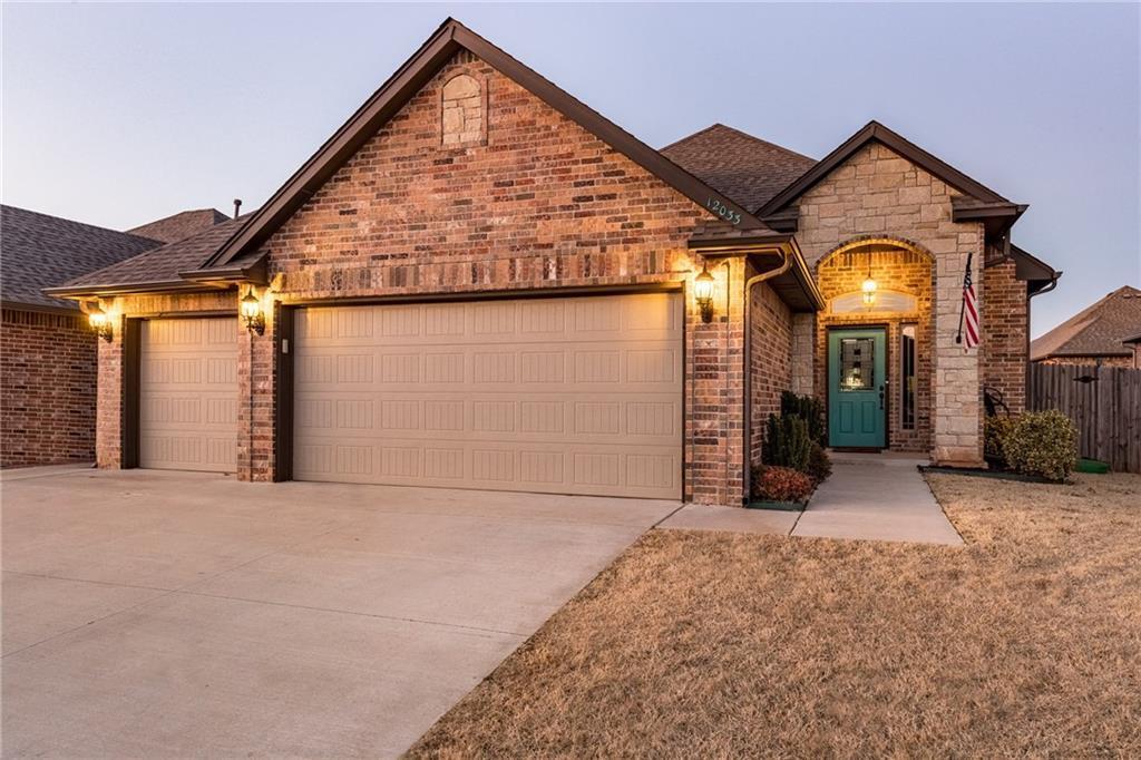 12033 SW 18th St in Yukon, OK - Building Photo