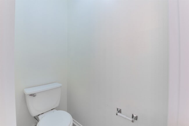 property at 5918 Laramie River Ct