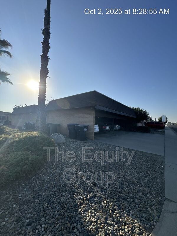 3637 W Colonial Ave in Visalia, CA - Building Photo - Building Photo