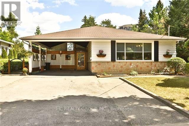 property at 47 Marowyne Dr