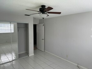 201 NE 1st Ct in Dania Beach, FL - Building Photo - Building Photo