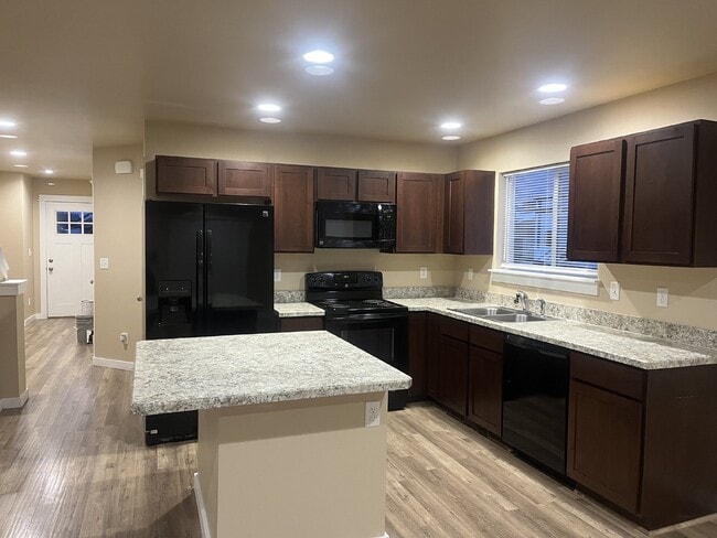 property at 4022 Sunstone St