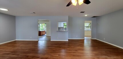 10188 SW 53rd Ct in Cooper City, FL - Building Photo - Building Photo