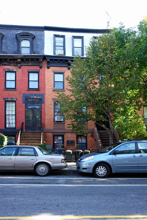 19 3rd St in Brooklyn, NY - Building Photo