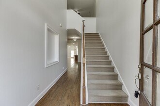 6925 Fellowship Ln in Flowery Branch, GA - Building Photo - Building Photo