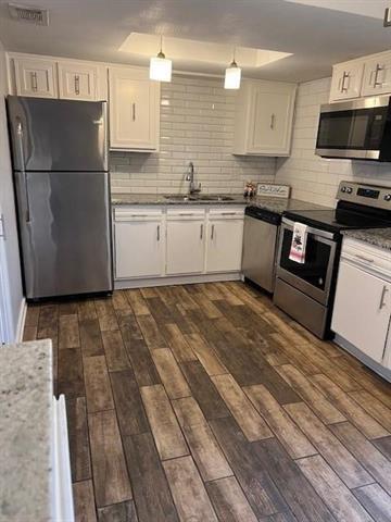 5603 Harvest Hill Rd in Dallas, TX - Building Photo