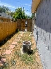 424 Mt Auburn Ave in Dallas, TX - Building Photo - Building Photo