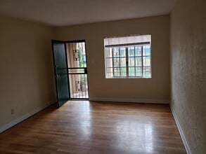 403 11th St SW, Unit 403 11th St SW in Albuquerque, NM - Building Photo - Building Photo