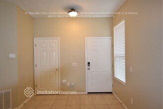 10419 Avelar Ridge Dr in Riverview, FL - Building Photo - Building Photo