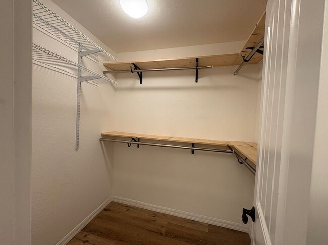 14440 Harvey Ln in Riverside, CA - Foto de edificio - Building Photo