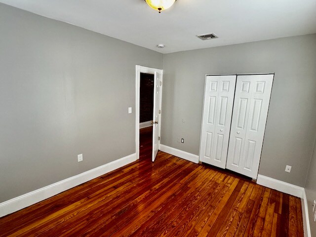 33 Adamson St, Unit 2 in Boston, MA - Foto de edificio - Building Photo