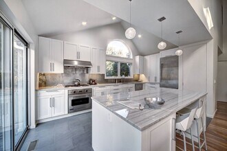 64 Beckys Path in Bridgehampton, NY - Building Photo - Building Photo