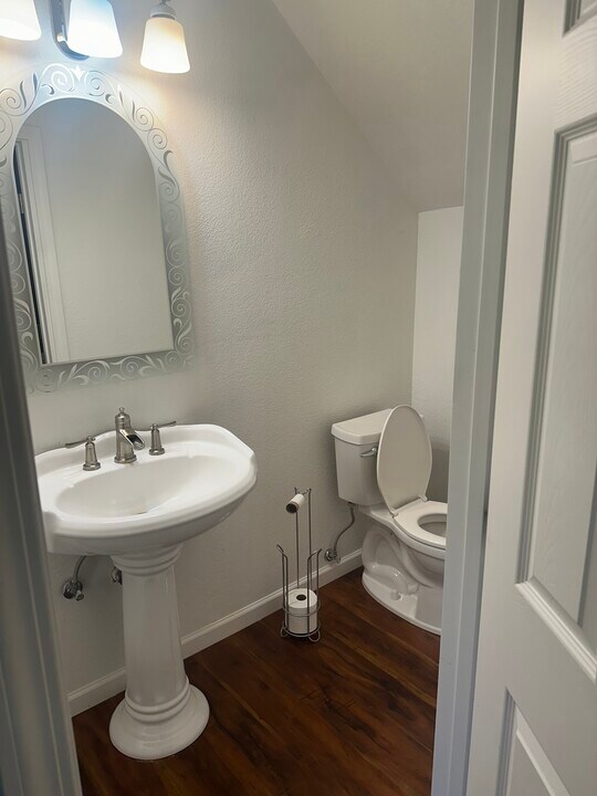 4053 Quarry Ct in Loomis, CA - Building Photo