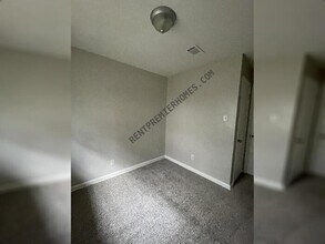 6706 W Wakefield Dr in Little Rock, AR - Building Photo - Building Photo