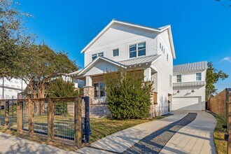 709 E 13th St in Houston, TX - Building Photo - Building Photo