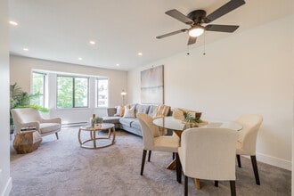 20454-353 53 Ave in Langley, BC - Building Photo - Building Photo