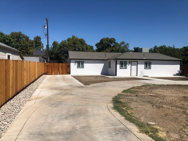 property at 648 Jefferson Ave