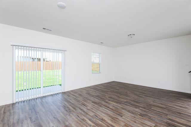 501 Canoe Way in Crowley, TX - Building Photo - Building Photo