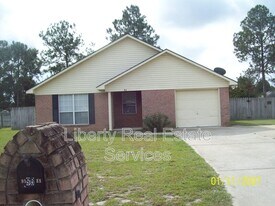 95 Tempest Ln in Allenhurst, GA - Building Photo