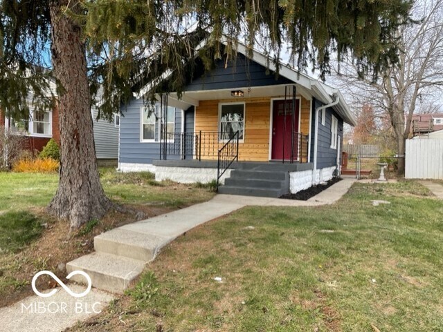5206 E St Clair St in Indianapolis, IN - Building Photo