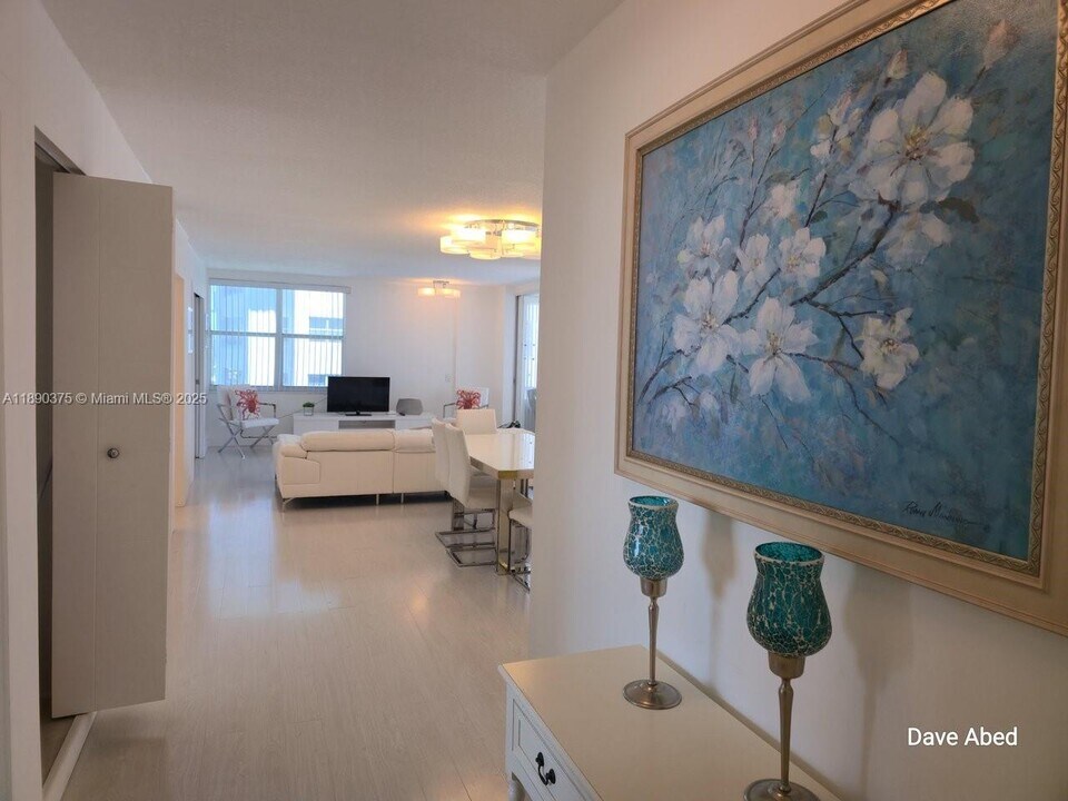 3600 Galt Ocean Dr in Fort Lauderdale, FL - Building Photo