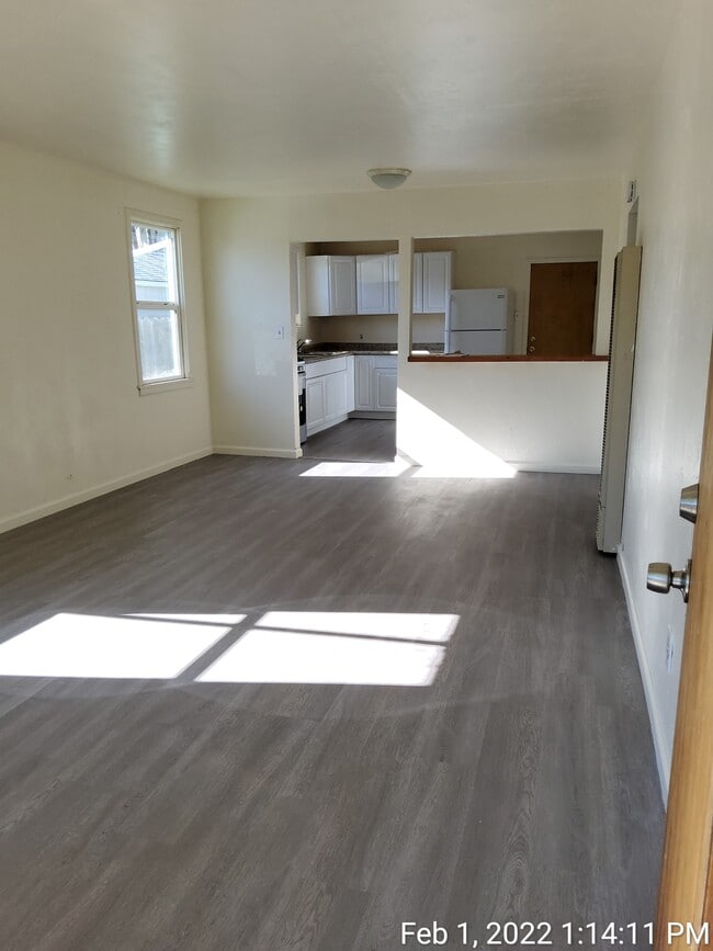 231 Moore Ave in Yuba City, CA - Building Photo - Building Photo