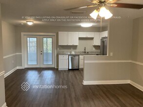 6203 Frost Dr in Tampa, FL - Foto de edificio - Building Photo