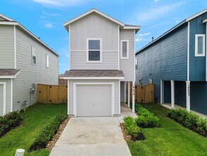 18639 San Salvo Dr in New Caney, TX - Building Photo - Building Photo