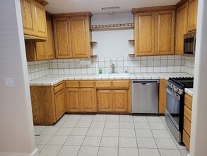 1770 Modoc Dr in Chico, CA - Building Photo - Building Photo