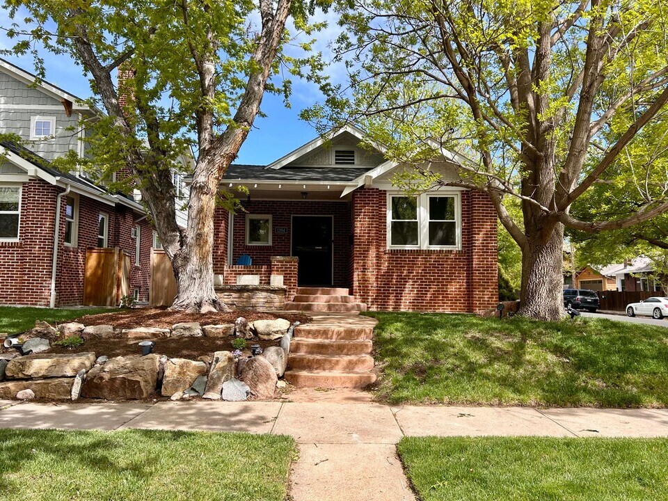 1394 S Gaylord St in Denver, CO - Building Photo