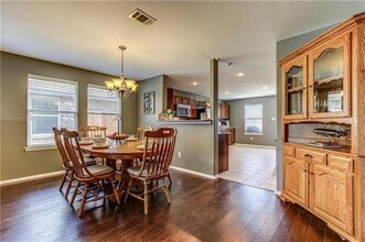 300 Fossil Bridge Dr in Fort Worth, TX - Building Photo - Building Photo