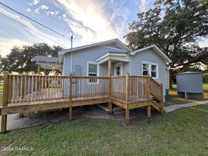 3374 Grand Point Hwy in Breaux Bridge, LA - Building Photo - Building Photo