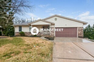 2020 San Angelo Dr in Arnold, MO - Building Photo