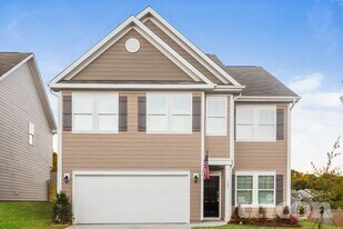 127 Halesworth Rd in Mooresville, NC - Building Photo