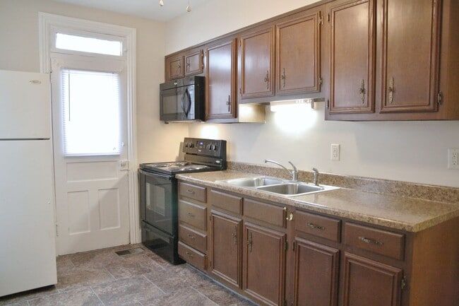 property at 418-420 S Market St