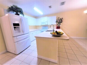372 Harp Terrace in Sebastian, FL - Building Photo - Building Photo