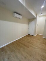 371 Douglas St in Los Angeles, CA - Building Photo