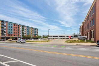 418 East Grand in Des Moines, IA - Building Photo - Building Photo