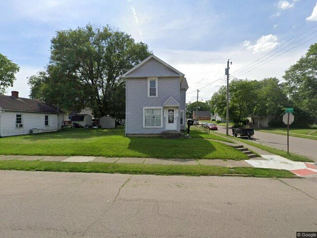 property at 204 S Elm St